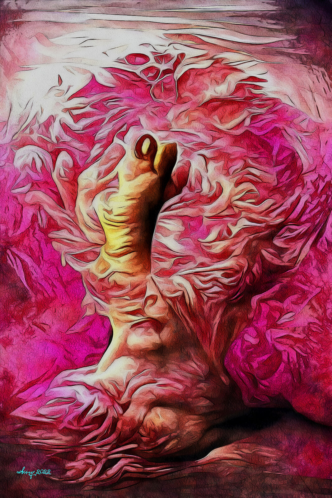 352