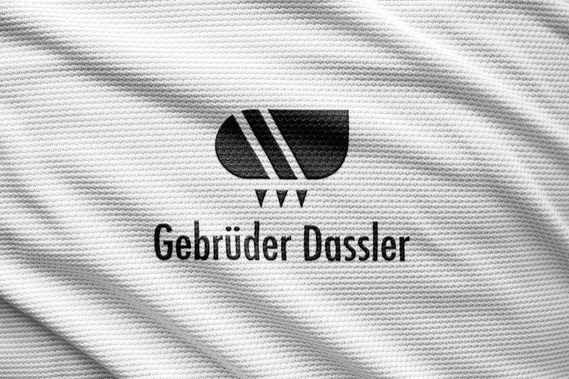 Dassler logo 2025
