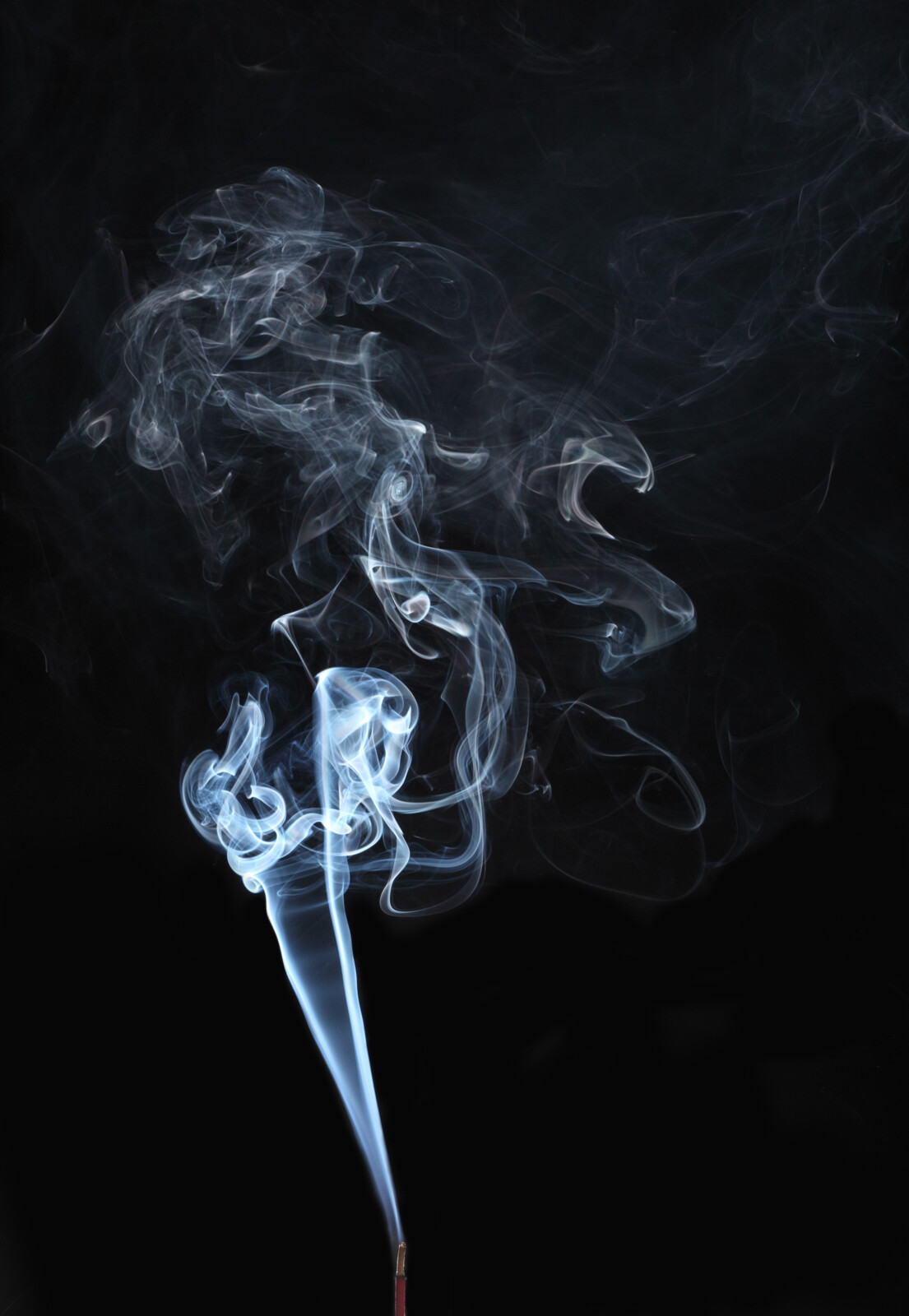 Темный дым. Сигаретный дым. Дымок от сигареты. Smoke интернет. Smoke интернет.