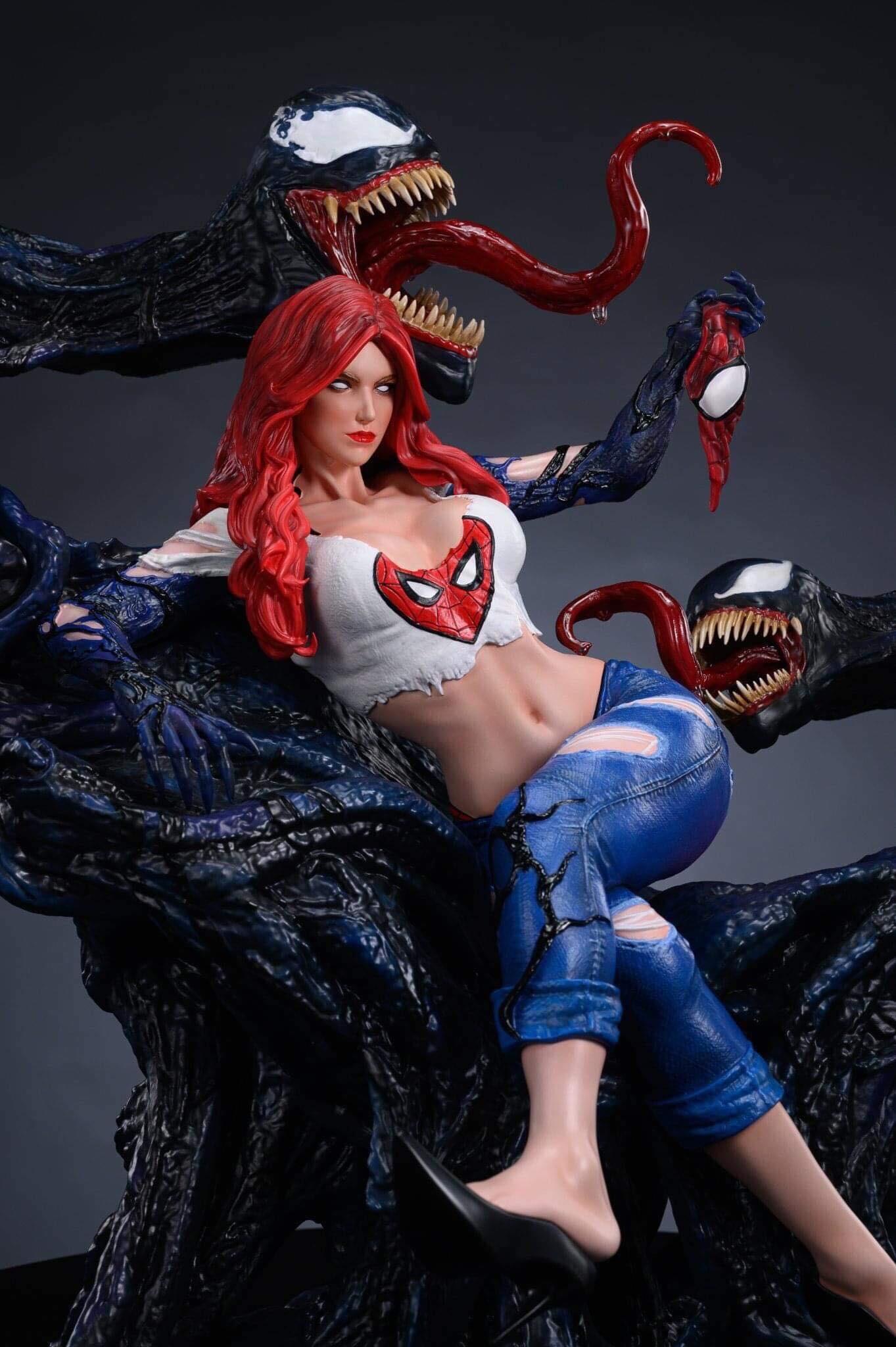Mary jane venom statue clearance