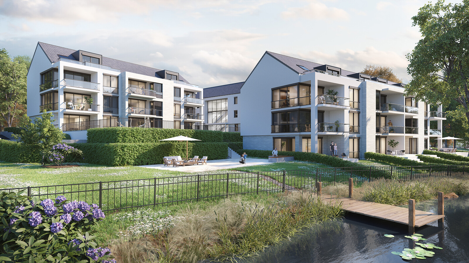 Lakeside Apartments