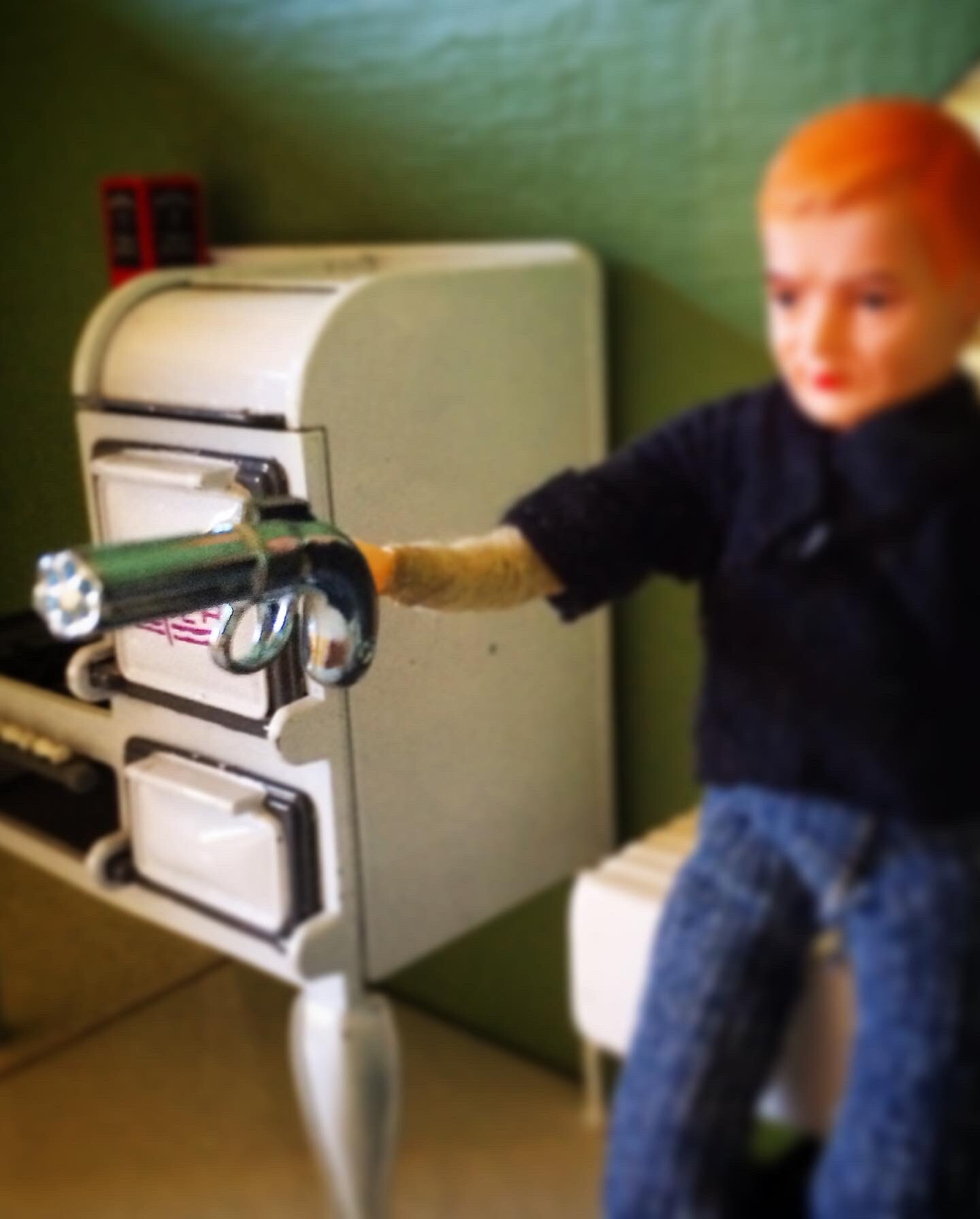 ArtStation - Two bullets, 1/2010.