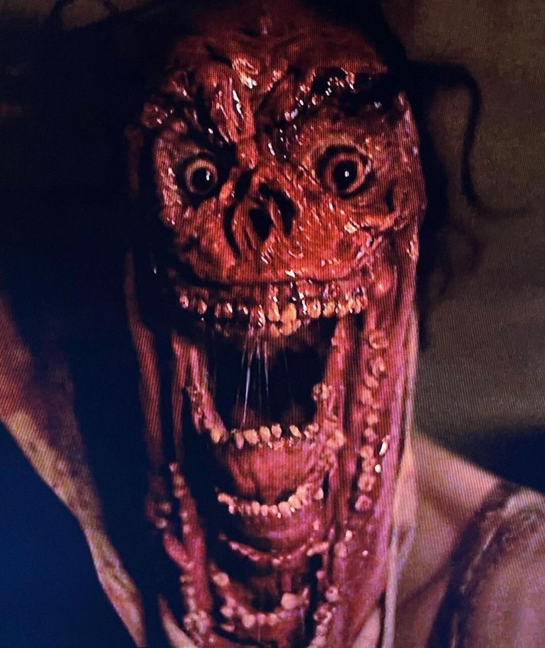 S M I L E (2022)