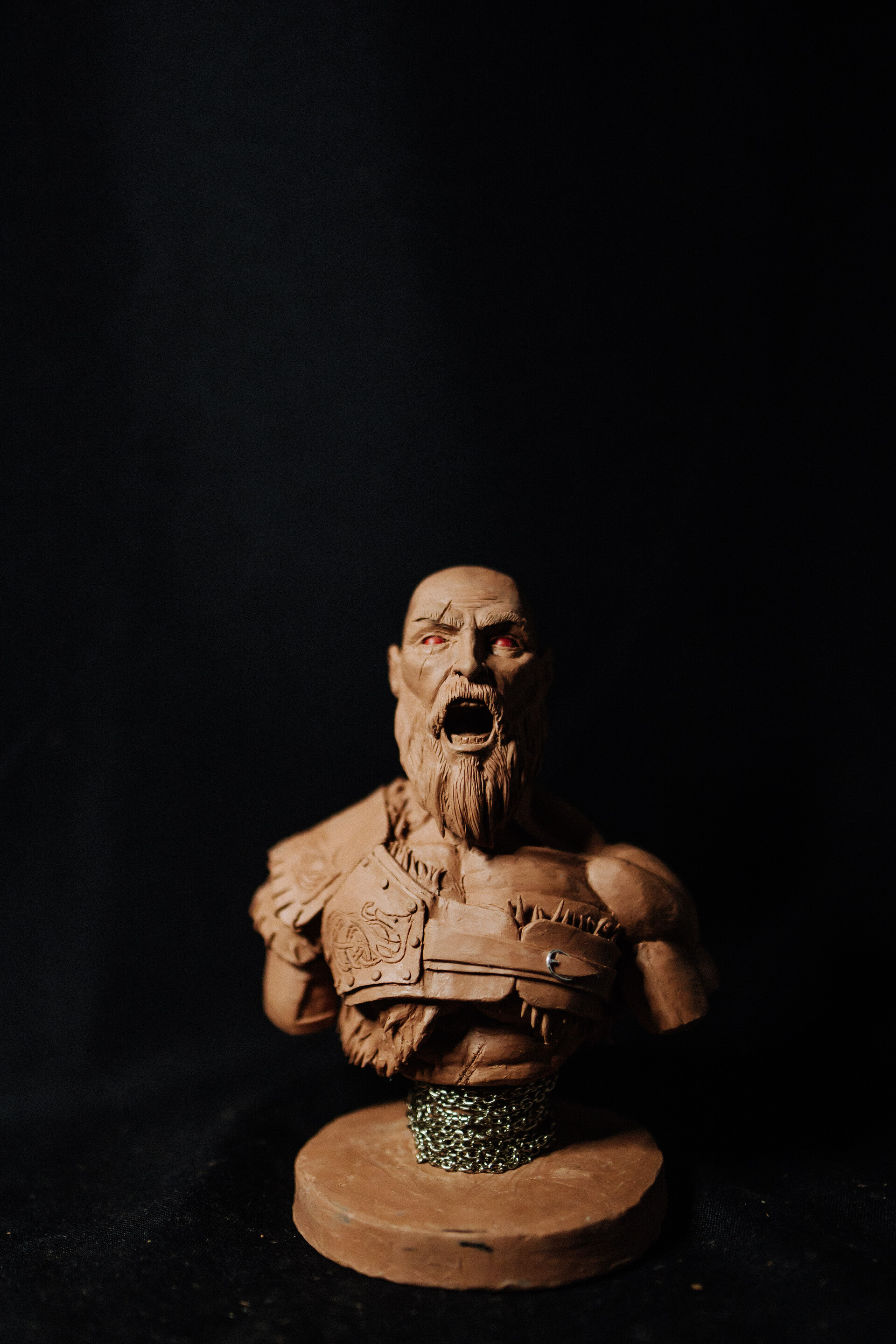 Busts and bas-reliefs of famous people - Kratos God of War