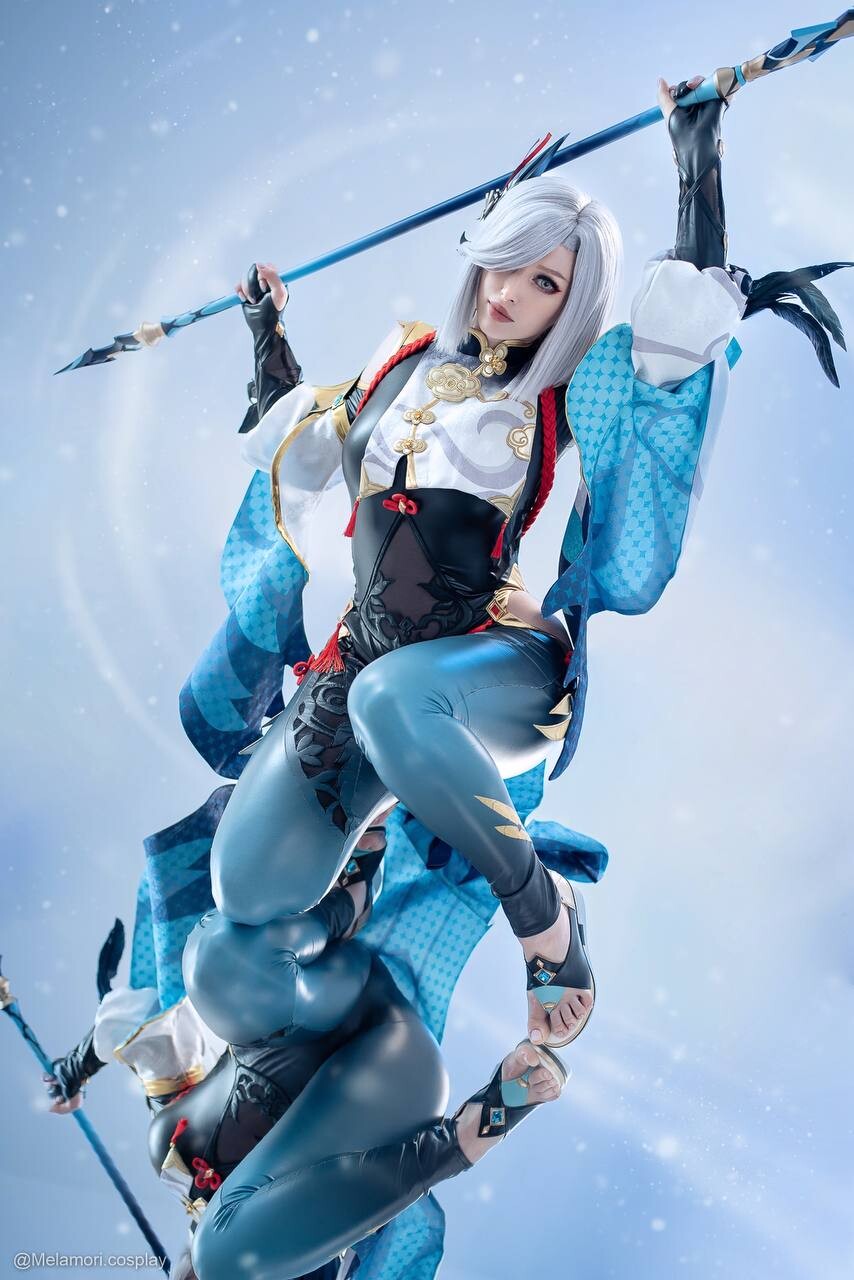 Lady Melamori - Shenhe cosplay (Genshin Impact)
