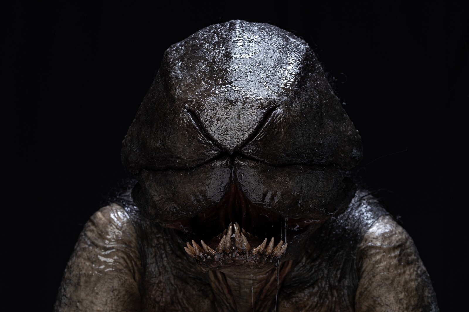 Photo of the final suit - Image Credit: Weta Workshop
