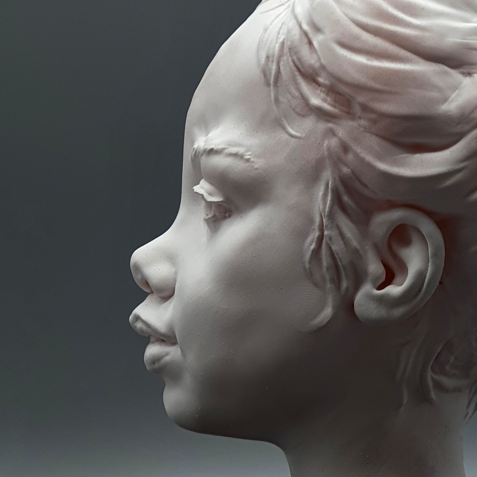 "Mermaid" - Head(close up)
•
30cm.( base excluded)