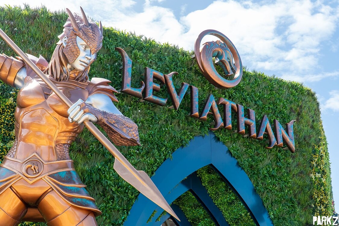 The female Guardian outside the Leviathan ride entrance. Photo by Parkz.com