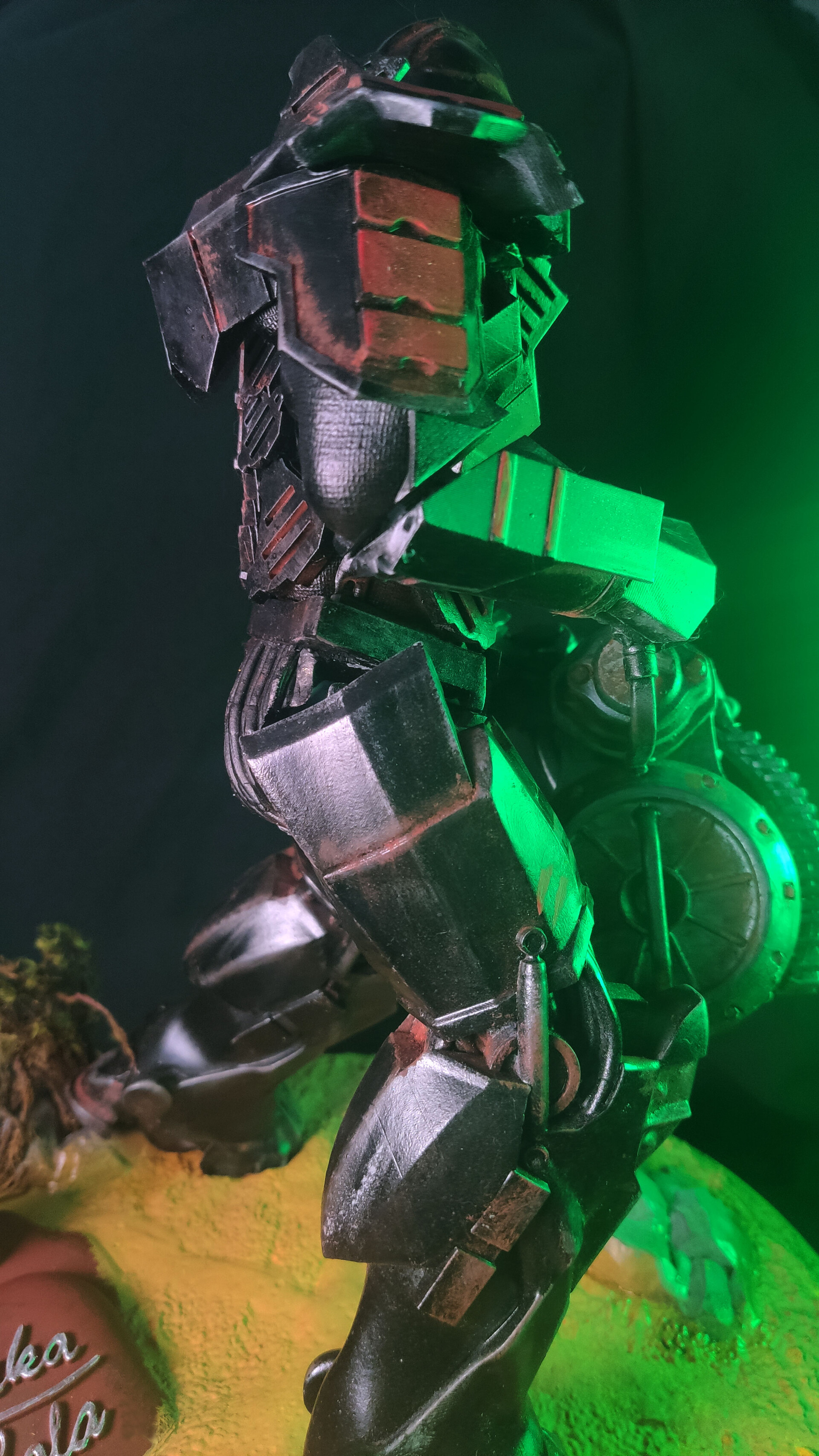 Renan leser fallout power armor statue