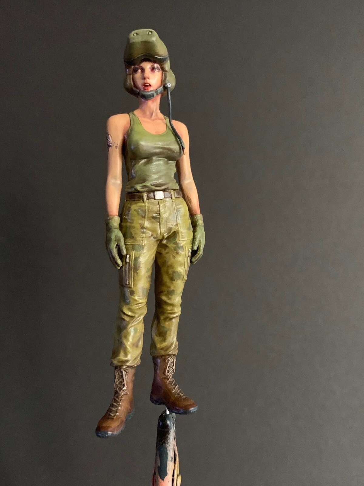 the cutest heavy metal pilot!