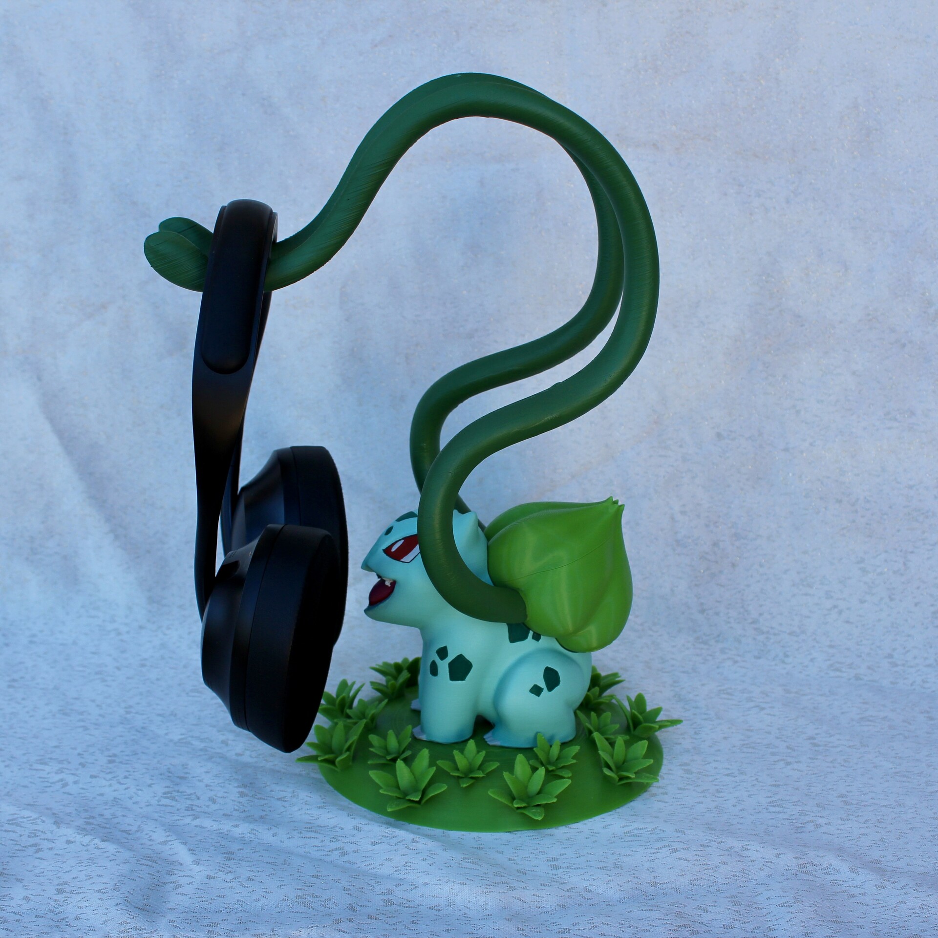 ArtStation Bulbasaur Headphone Stand: 3D Printed Pokémon Fan Art