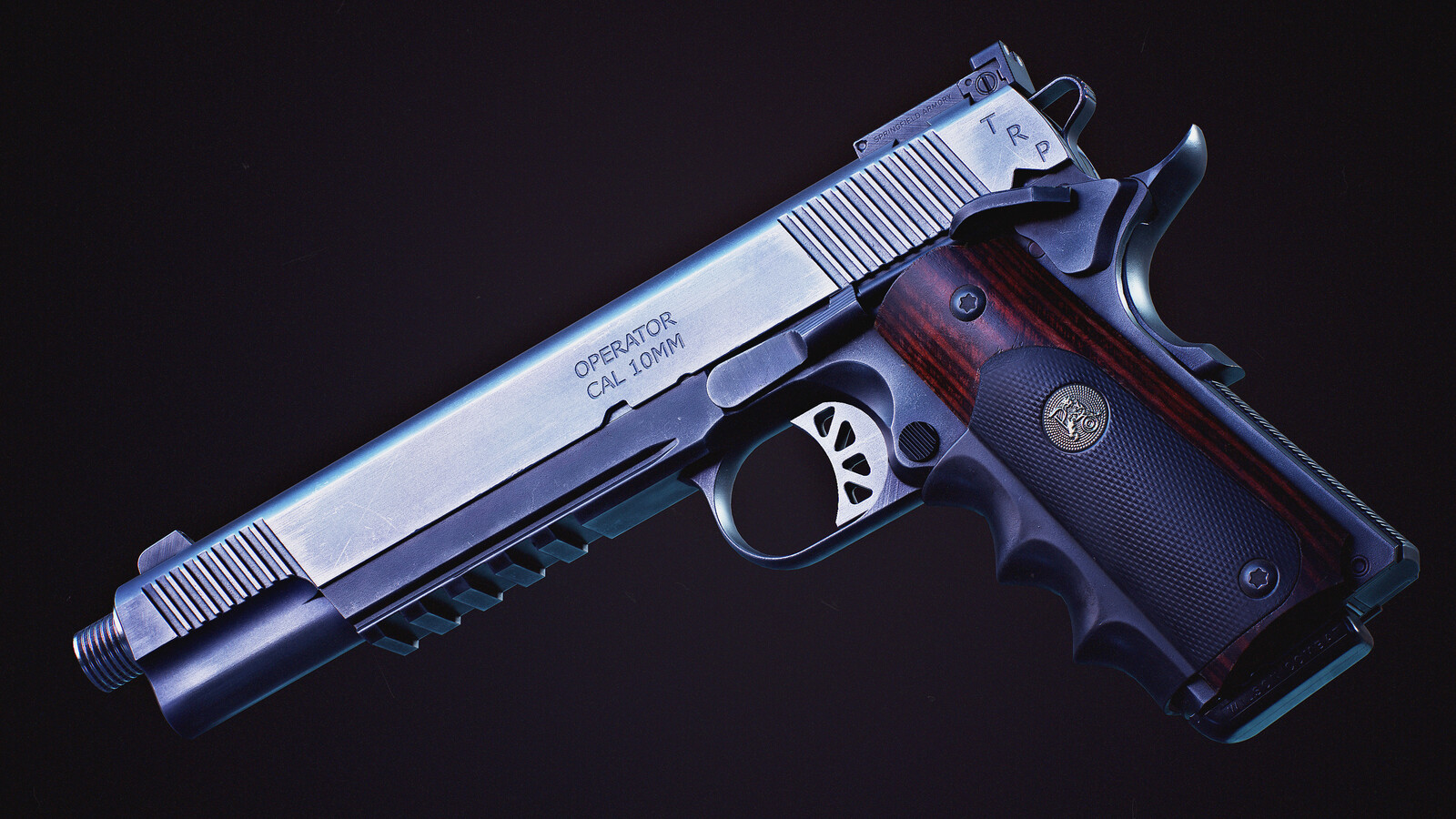 ArtStation - Custom 1911 Custom 1911, Robertas Sobutas