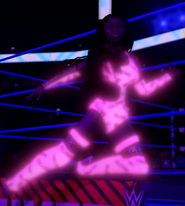 Worked on the glow effect for this piece.
