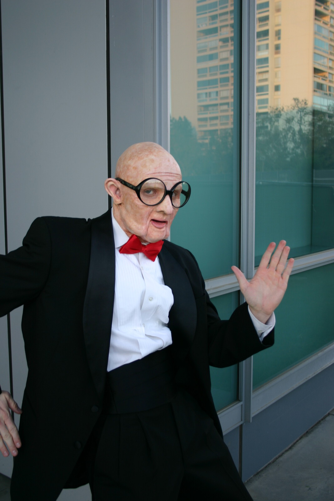 MR SIX FLAGS SPOOF