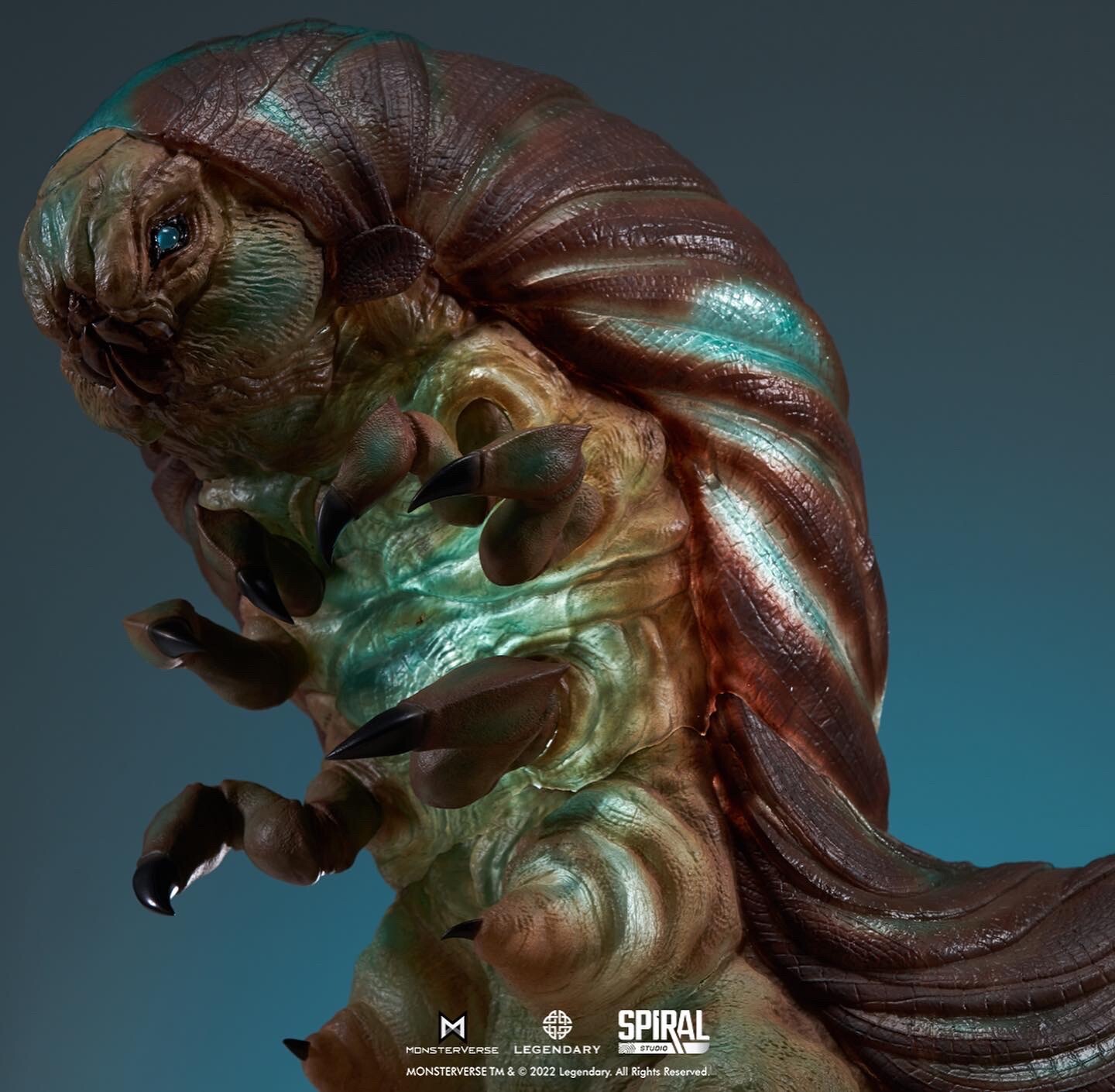 Bandai Showa Mothra MonsterArts Mothra And Battra Set – Retro Madness