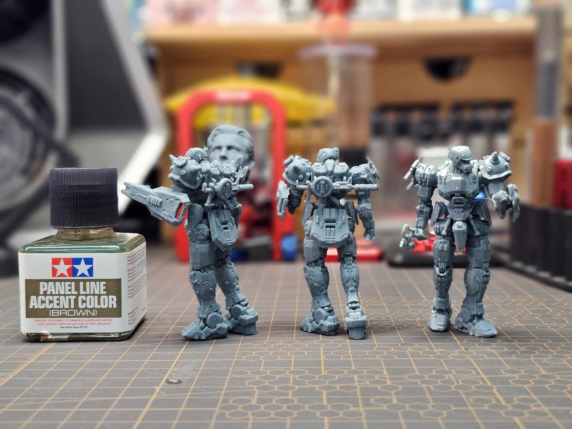 SPC DESIGN Studio - Gundam Series Broken Mirror Series Zaku