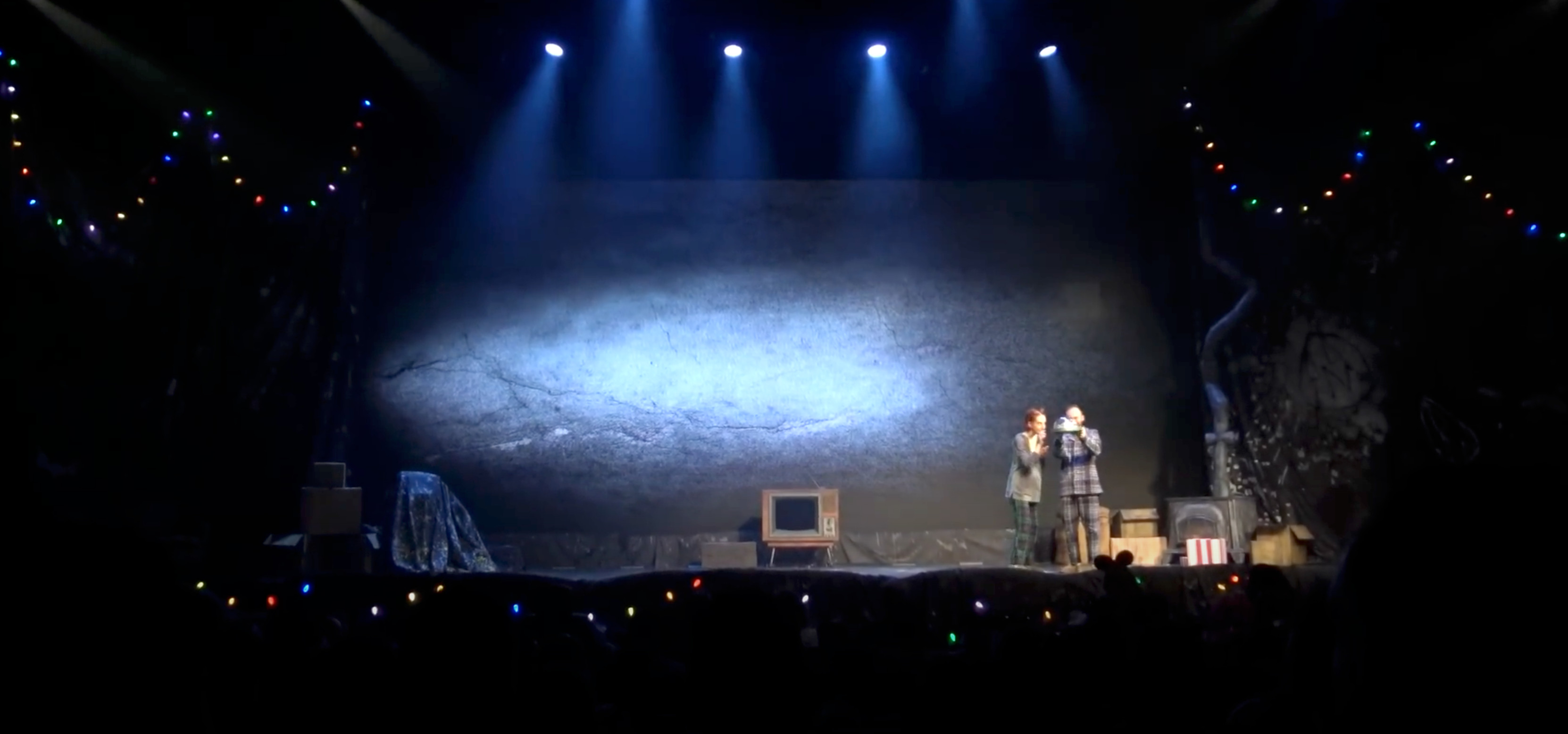 The main concrete wall used throughout the whole show