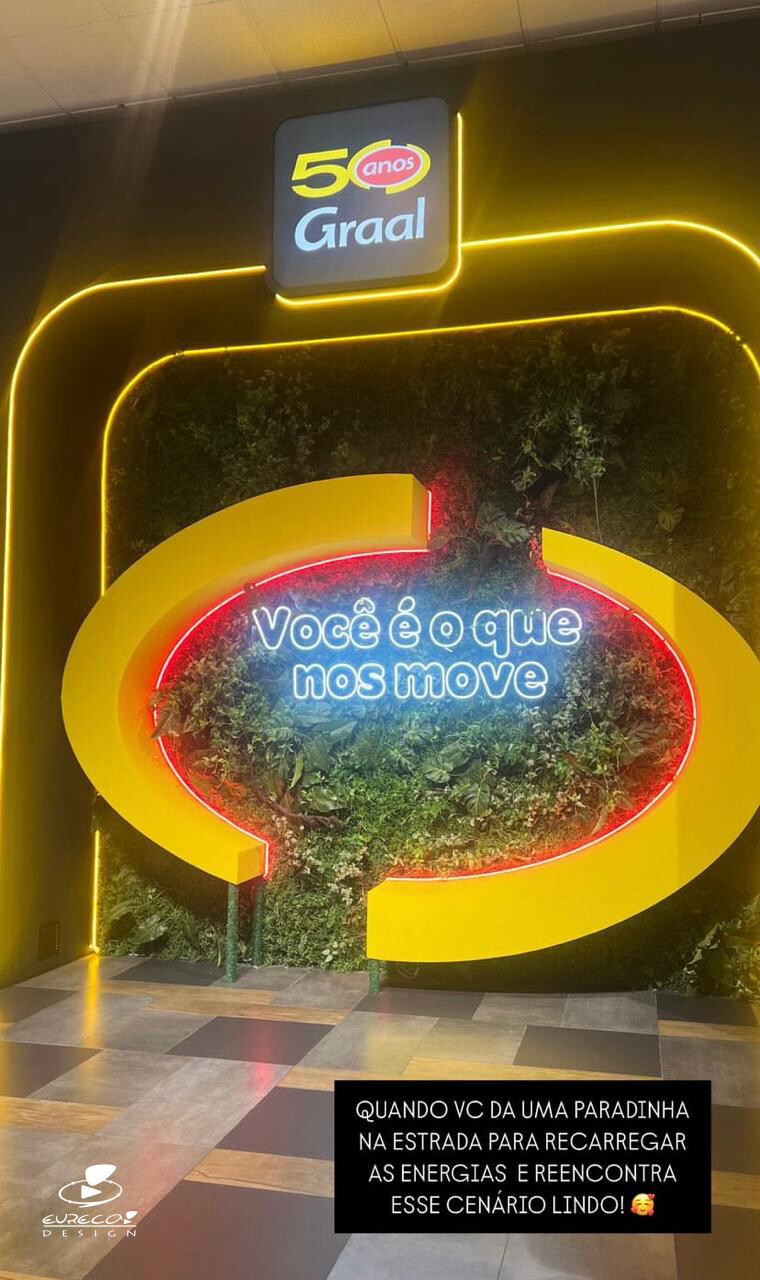 Photo of Instagram user of the new Instagrammable scene to celebrate the 50th anniversary of the GRAAL restaurant chain commissioned by the live agency mkt FUNCAST