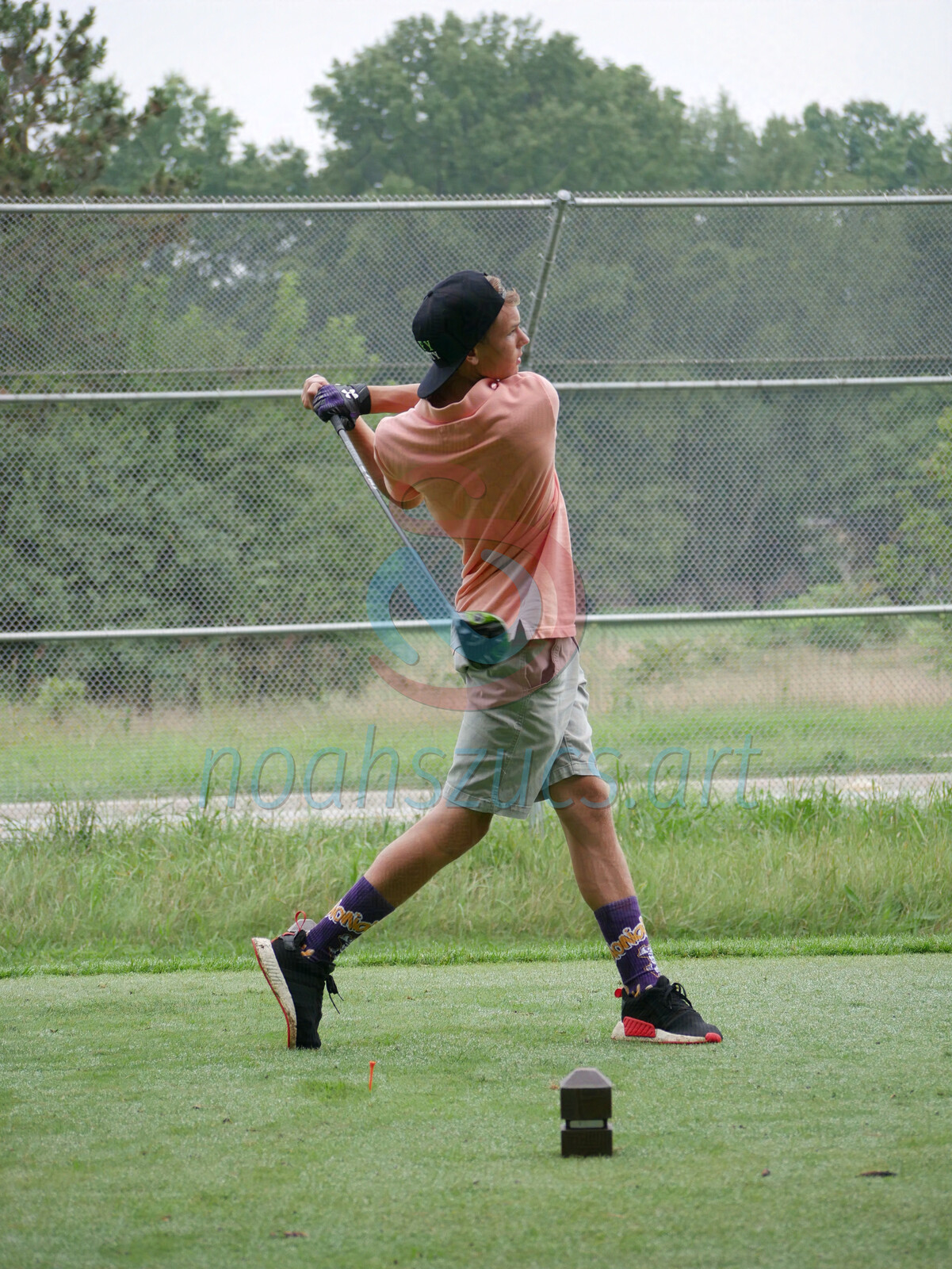 Golfing Still