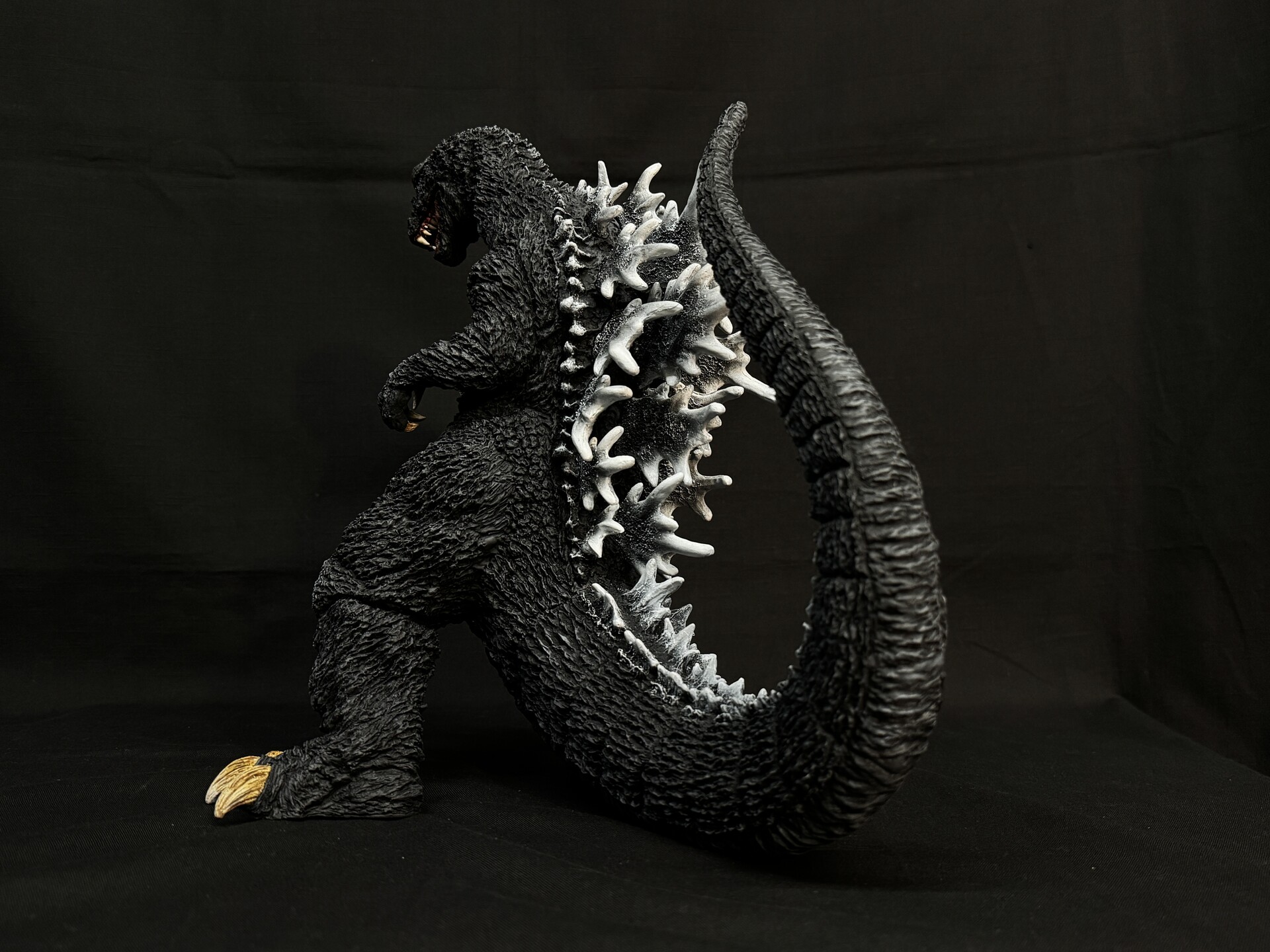 ArtStation - Godzilla GMK 2.0 Art statue (One-Off) 総攻撃