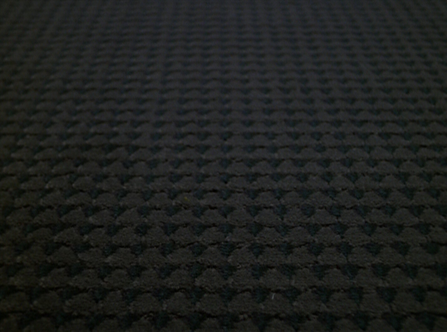 tate-meyer-star-trek-voyager-s07-e19-q2.jpg