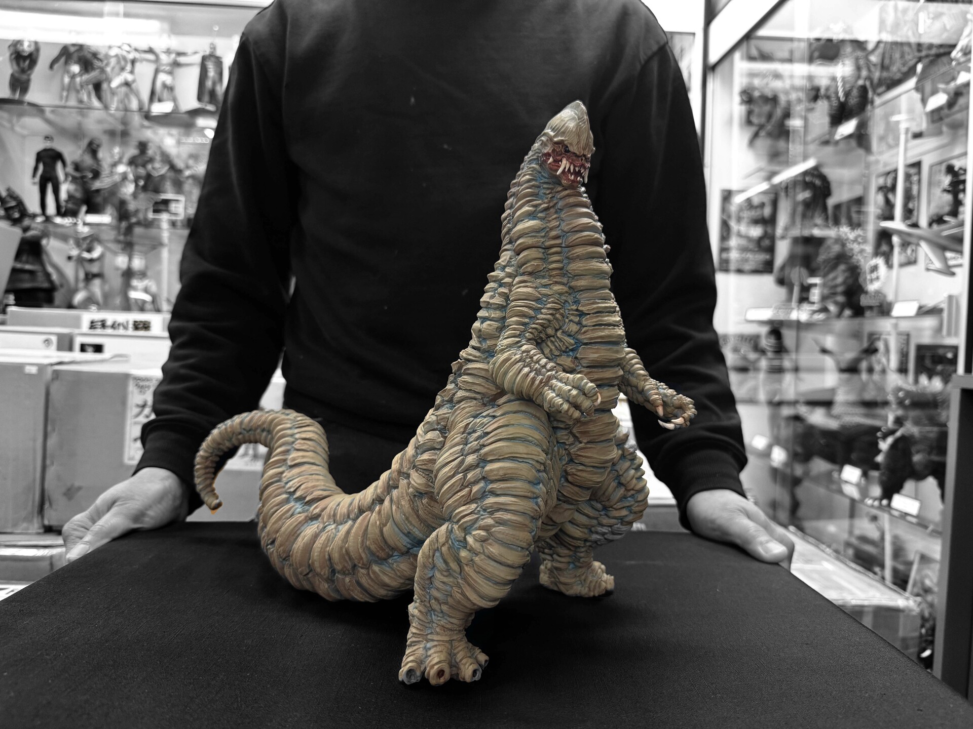 魔太郎フィギュア 紅龍 遊戯王】MONSTERS CHRONICLE『青眼の白龍』『真紅眼の黒竜