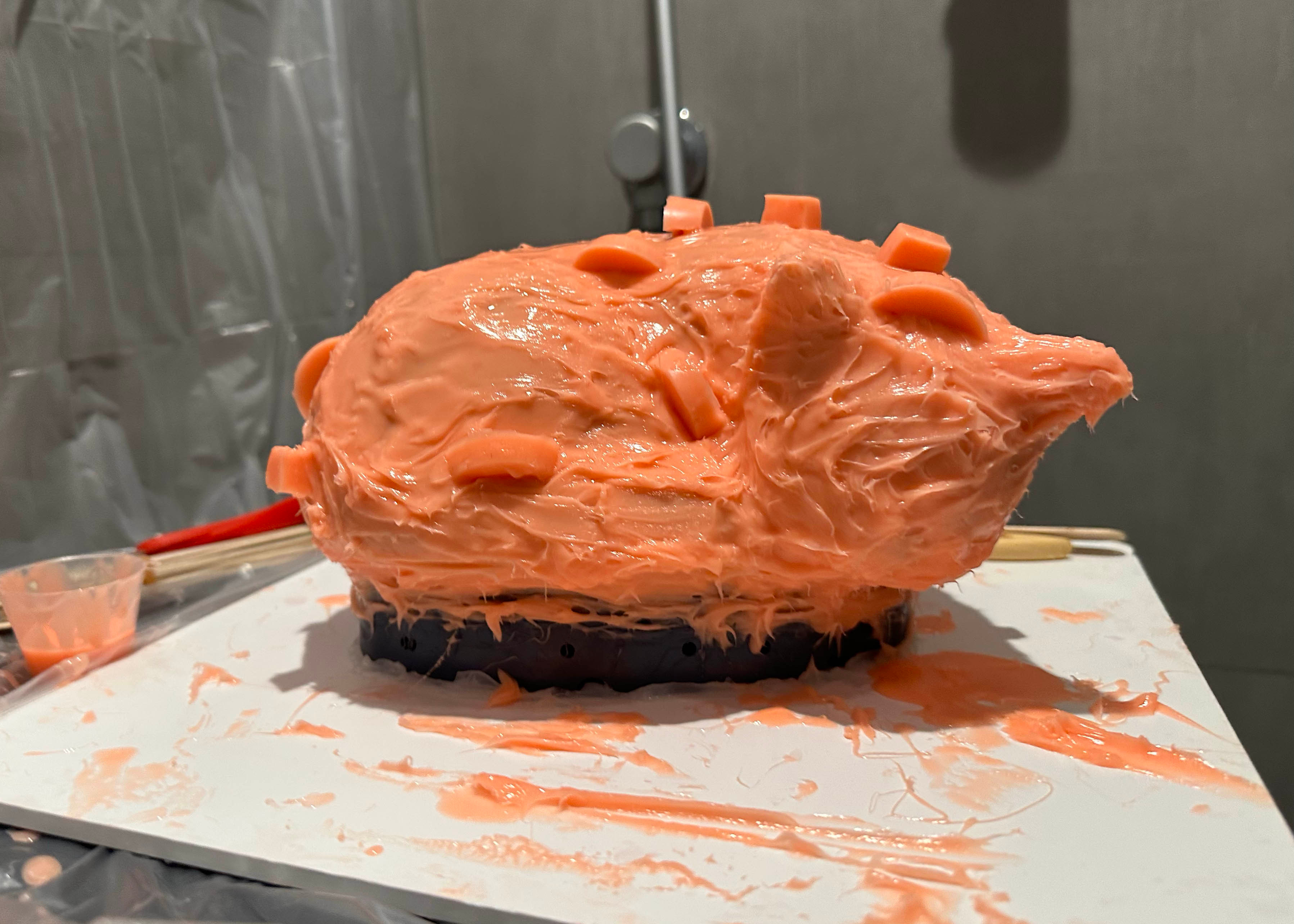 Rebound 25, a platinum-cure silicone from Smooth-On. (Yes, I made this mold in my shower...)