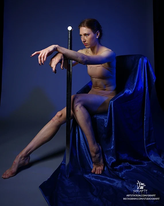 Refrerence from Grafit Studio

https://www.artstation.com/marketplace/p/7p78/600-splash-art-female-pose-reference-pictures-for-artists