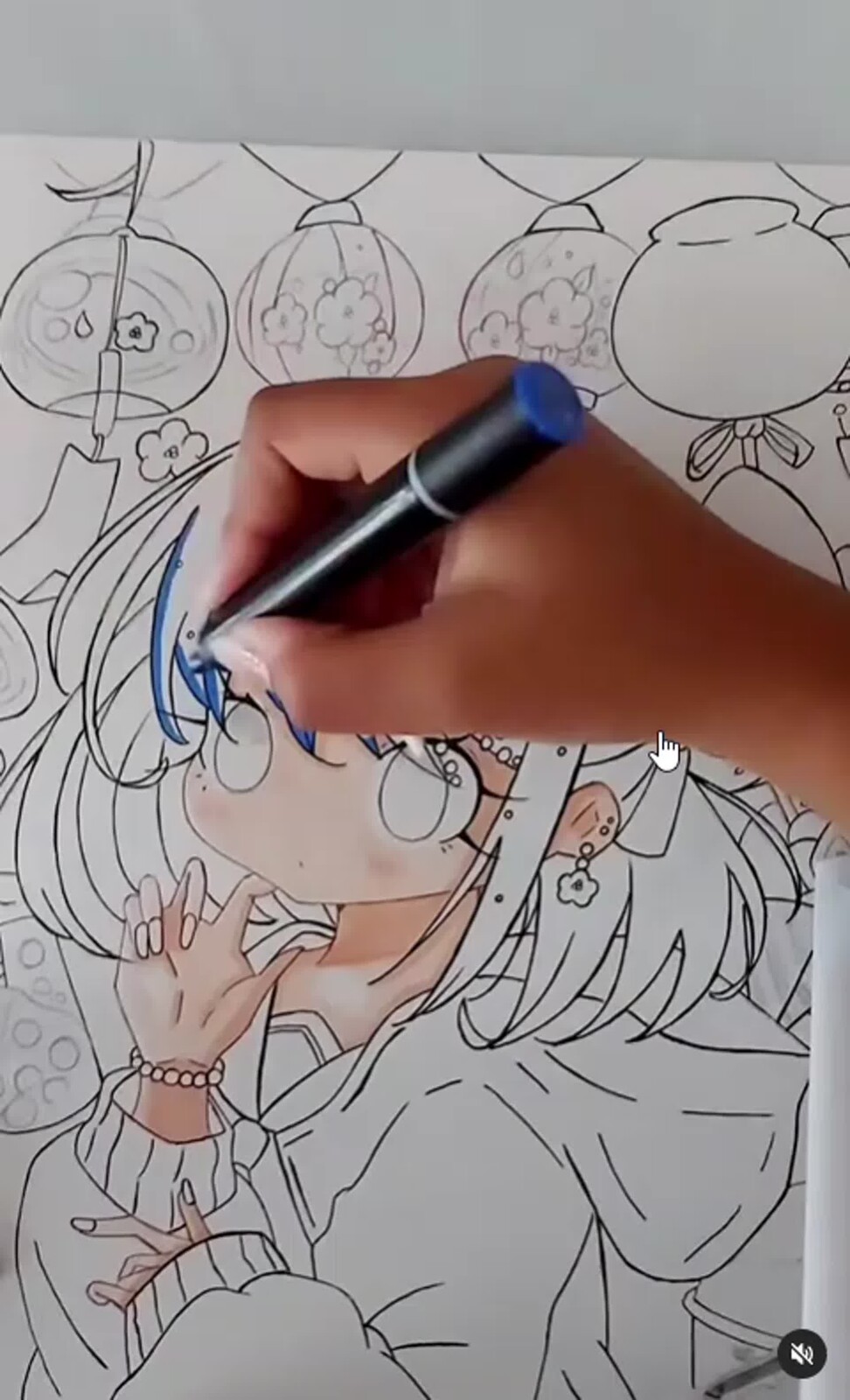 Time lapse Manga Girl in Japan