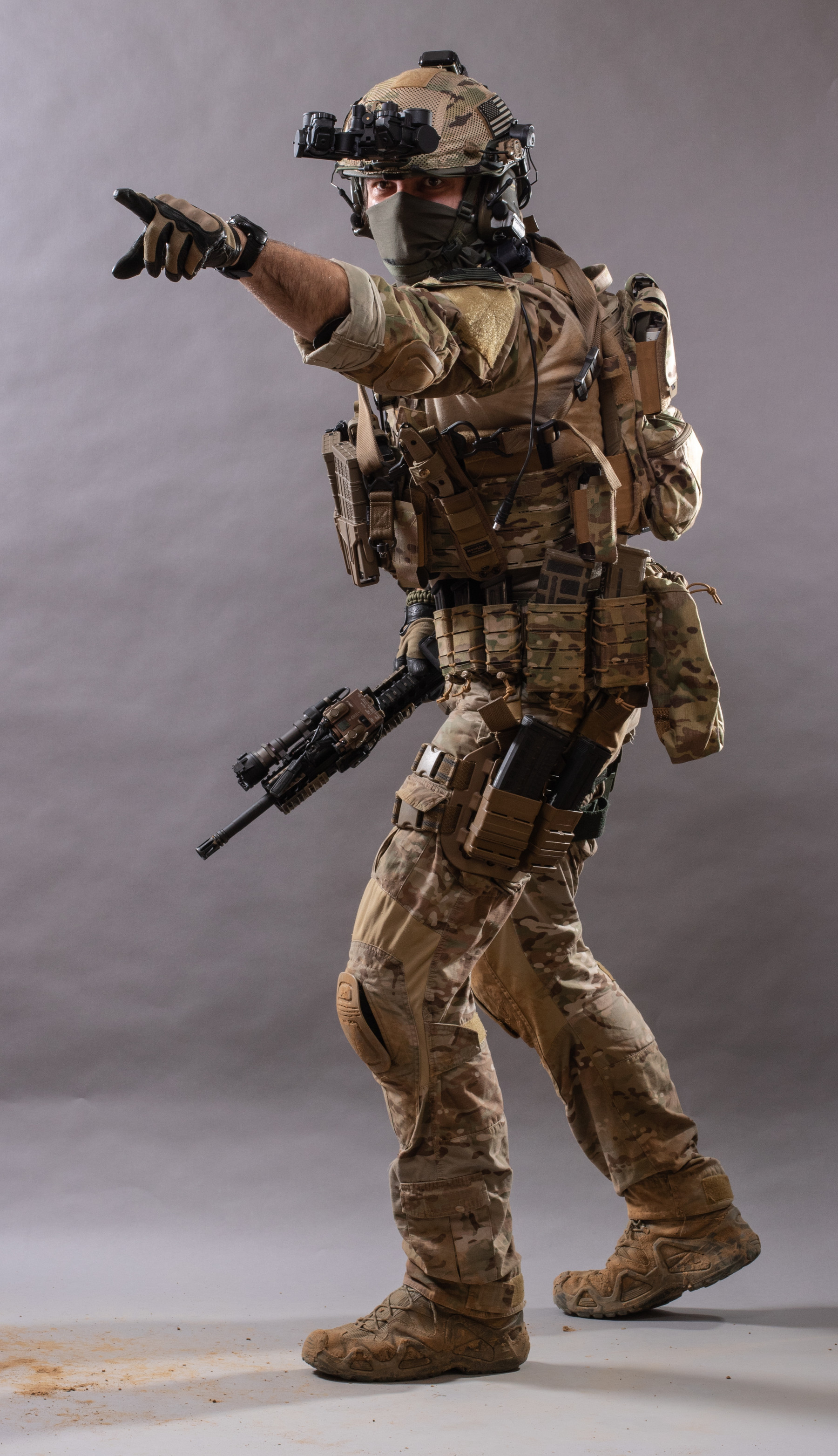 artstation-pose-reference-pack-modern-soldier-01-resources