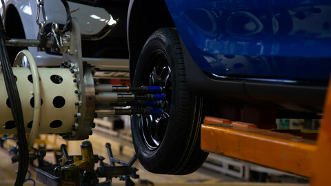 1500+ Photos of the most famous car production in Russia, assembly line, workshops, workers, body assembly, engine, testing, washing for reference pictures.