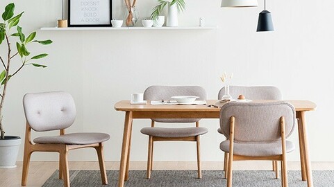 Scandic Family Rounding Low Wood Dining Table Set