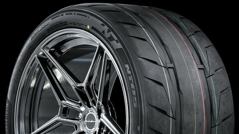 Nitto NT05® • 335/30 ZR19 (103W) (Real World Details)