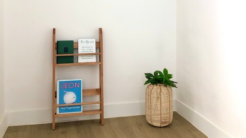 Wood mini magazine rack