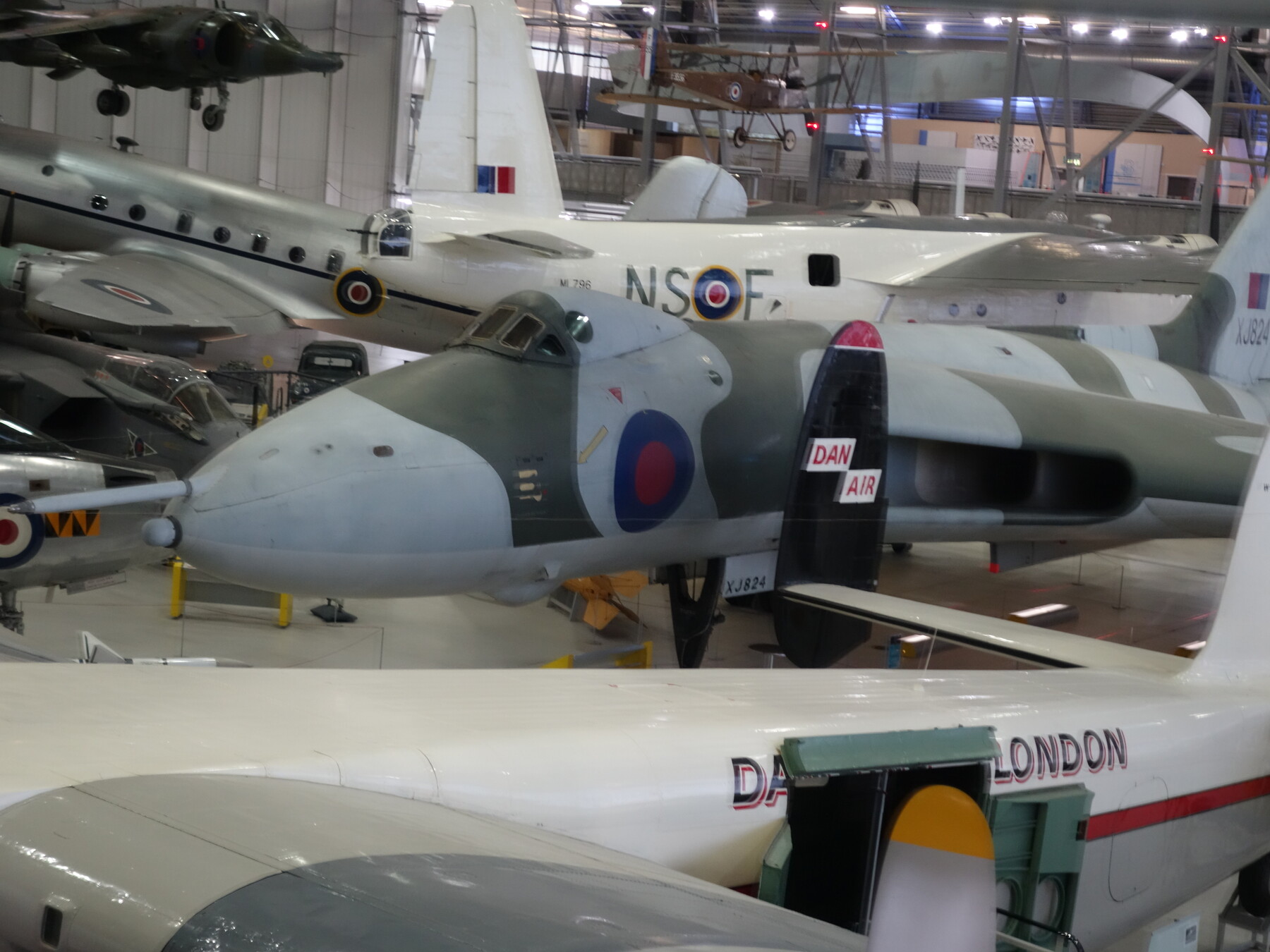 ★日本未入荷★ロンドン【Iｍperial War Museum】Duxford トート 楽天市場】【送料無料】MARY QUANT マリークワント 日本未発売