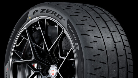 Pirelli P ZERO™ Trofeo R 305/30 ZR19 (102Y) 60/AA/A (Real World Details)