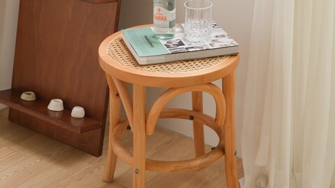 Solid wood grain rattan stool