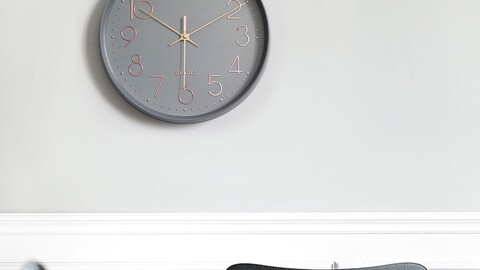 Simple silent wall clock