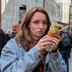 Ellie Cairns (Louluufff)